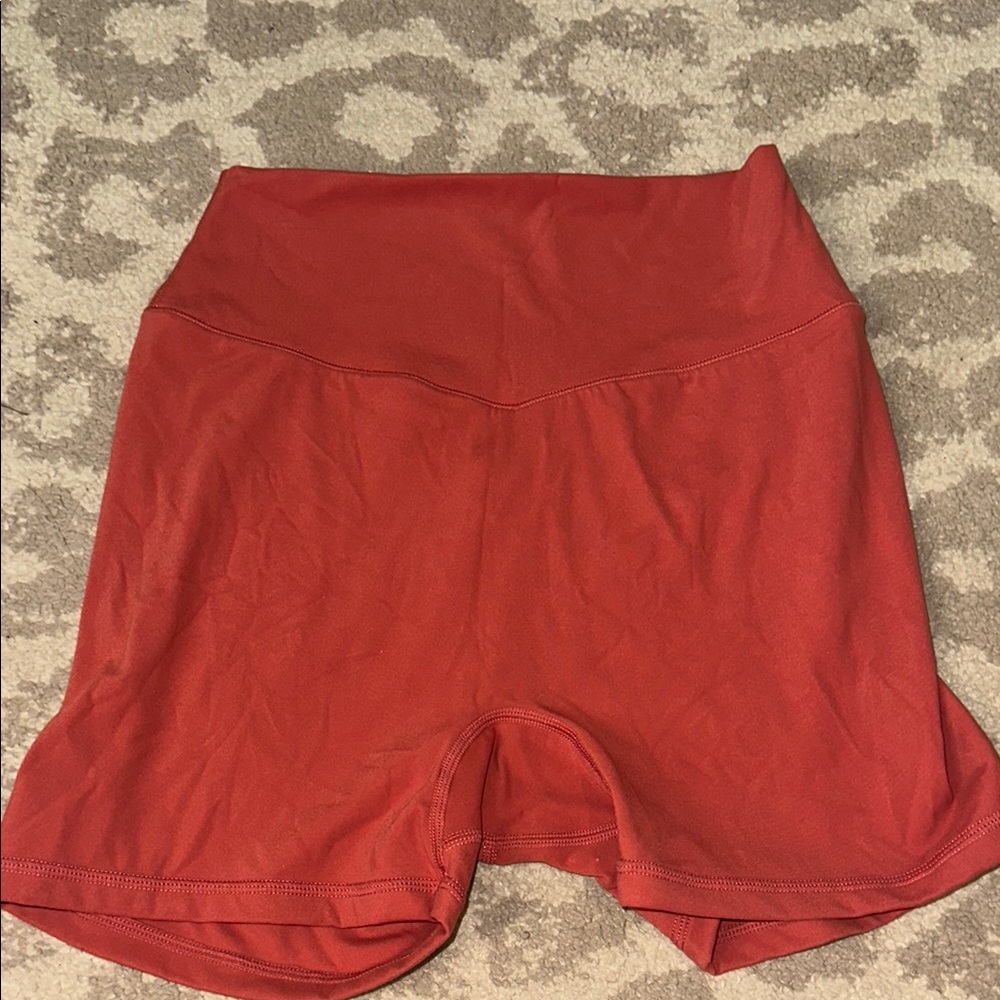Buffbunny Rosa short
